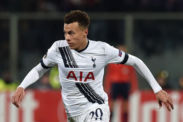 FLORENCE, ITALY - FEBRUARY 18:  Dele Alli of Tottenham Hotspur in action during the UEFA Europa League Round of 32 first leg match between Fiorentina and Tottenham Hotspur at Stadio Artemio Franchi on February 18, 2016 in Florence, Italy.  (Photo by Giuseppe Bellini/Getty Images)
