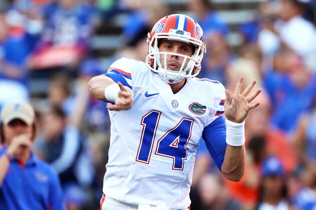 Apr 8, 2016; Gainesville, FL, USA; Florida Gators quarterback Luke Del Rio (14) warmups prior to the Orange and Blue game at Ben Hill Griffin Stadium. Mandatory Credit: Logan Bowles-USA TODAY Sports