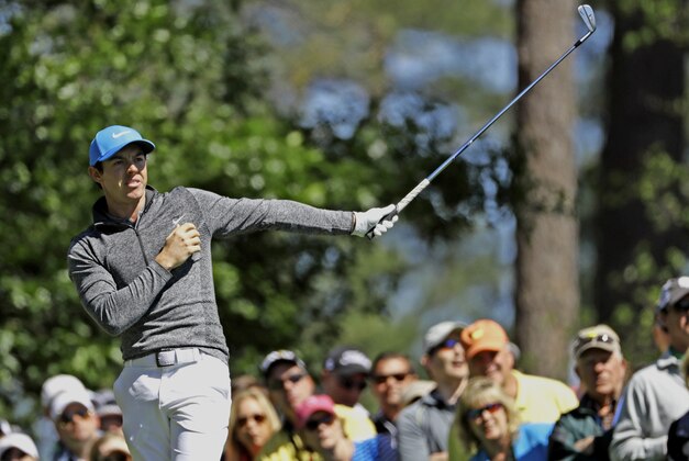Rory McIlroy, of Northern Ireland, watches his tee shot on the fourth hole during the third round of the Masters golf tournament Saturday, April 9, 2016, in Augusta, Ga. (AP Photo/Matt Slocum)