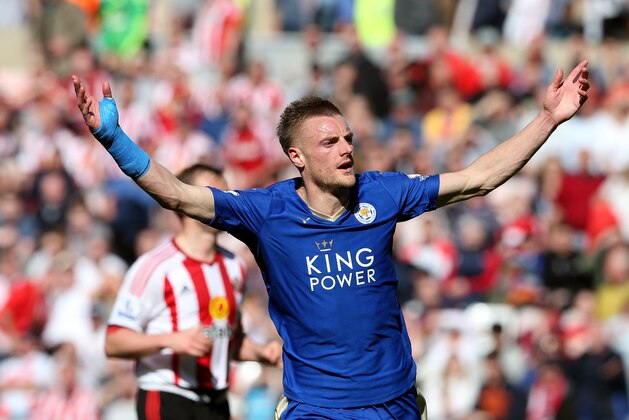Leicester City's Jamie Vardy celebrates his goal during the English Premier League soccer match between Sunderland and Leicester City at the Stadium of Light, Sunderland, England, Sunday, April 10, 2016. (AP Photo/Scott Heppell)