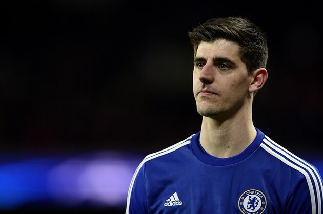 Chelsea's Belgian goalkeeper Thibaut Courtois looks on during warm up  prior to  the Champions League round of 16 first leg football match between Paris Saint-Germain (PSG) and Chelsea FC on February 16, 2016, at the Parc des Princes stadium in Paris.  AFP PHOTO / FRANCK FIFE / AFP / FRANCK FIFE        (Photo credit should read FRANCK FIFE/AFP/Getty Images)