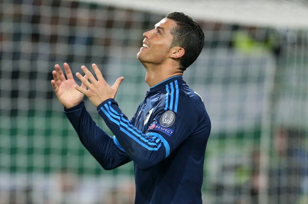 WOLFSBURG, GERMANY - APRIL 6: Cristiano Ronaldo of Real Madrid reacts during the UEFA Champions League quarter final first leg match between VfL Wolfsburg and Real Madrid at Volkswagen Arena on April 6, 2016 in Wolfsburg, Germany. (Photo by Jean Catuffe/Getty Images)
