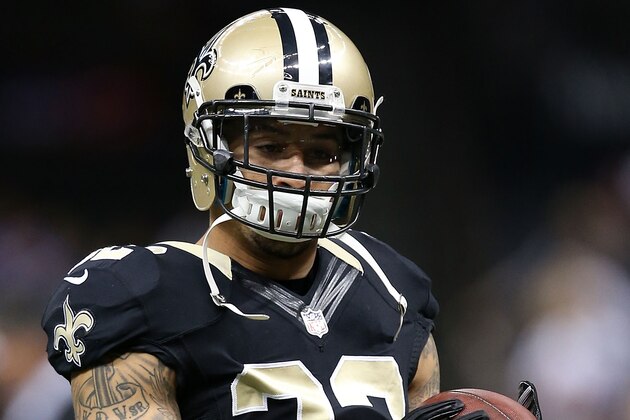 NEW ORLEANS, LA - NOVEMBER 01:  Kenny Vaccaro #32 of the New Orleans Saints participates in warmups prior to a game against the New York Giants at the Mercedes-Benz Superdome on November 1, 2015 in New Orleans, Louisiana.  (Photo by Sean Gardner/Getty Images)