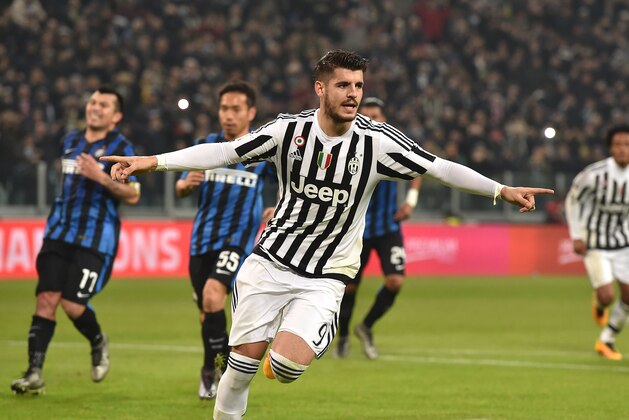 TURIN, ITALY - JANUARY 27:  Alvaro Morata of Juventus FC celebrates after scoring the opening goal from the penalty spot during the TIM Cup match between Juventus FC and FC Internazionale Milano at Juventus Arena on January 27, 2016 in Turin, Italy.  (Photo by Valerio Pennicino/Getty Images )