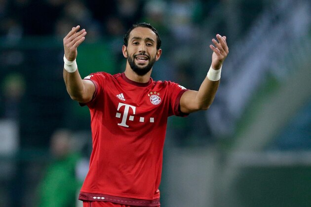 Medhi Benatia of Bayern Munchen during the Bundesliga match between Borussia Mönchengladbach and Bayern München on December 5, 2015 at the Borussia-Park in Mönchengladbach, Germany.(Photo by VI Images via Getty Images)