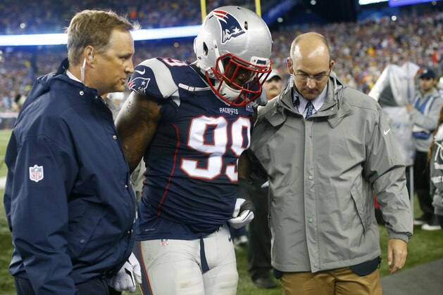 New England Patriots defensive end Dominique Easley (99) is assisted to the locker room after an injury in the first half of an NFL football game against the Pittsburgh Steelers, Thursday, Sept. 10, 2015, in Foxborough, Mass. (AP Photo/Winslow Townson) New England Patriots defensive end Dominique Easley (99) is assisted to the locker room after an injury in the first half of an NFL football game against the Pittsburgh Steelers, Thursday, Sept. 10, 2015, in Foxborough, Mass. (AP Photo/Winslow Townson)