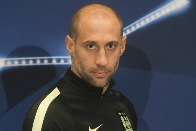 Manchester City's player Pablo Zabaleta attends a press conference at Olimpiyskiy Stadium in Kiev, Ukraine, Tuesday Feb. 23, 2016. Manchester City and Dynamo Kiev will play on Wednesday in a Champions League, Round of 16, first leg soccer match in Kiev. (AP Photo/Efrem Lukatsky) Manchester City's player Pablo Zabaleta attends a press conference at Olimpiyskiy Stadium in Kiev, Ukraine, Tuesday Feb. 23, 2016. Manchester City and Dynamo Kiev will play on Wednesday in a Champions League, Round of 16, first leg soccer match in Kiev. (AP Photo/Efrem Lukatsky)