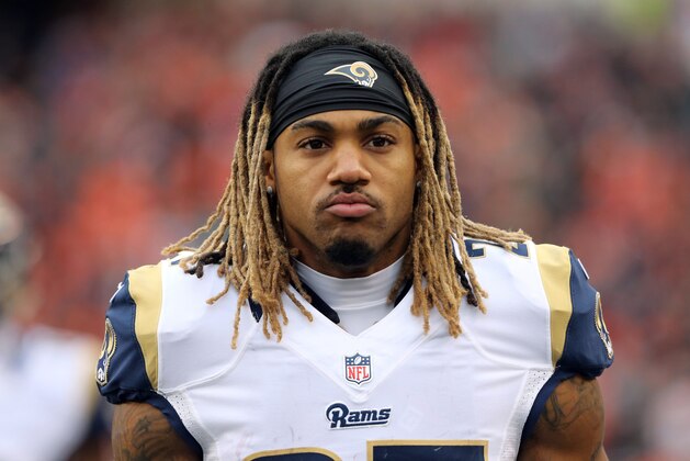 Nov 29, 2015; Cincinnati, OH, USA; St. Louis Rams running back Tre Mason (27) against the Cincinnati Bengals at Paul Brown Stadium. The Bengals won 31-7. Mandatory Credit: Aaron Doster-USA TODAY Sports