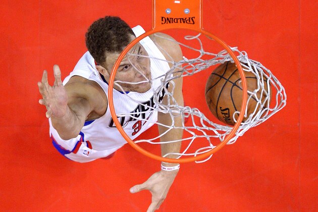 Los Angeles Clippers forward Blake Griffin dunks during the first half of an NBA basketball game against the Dallas Mavericks, Sunday, April 10, 2016, in Los Angeles. (AP Photo/Mark J. Terrill)
