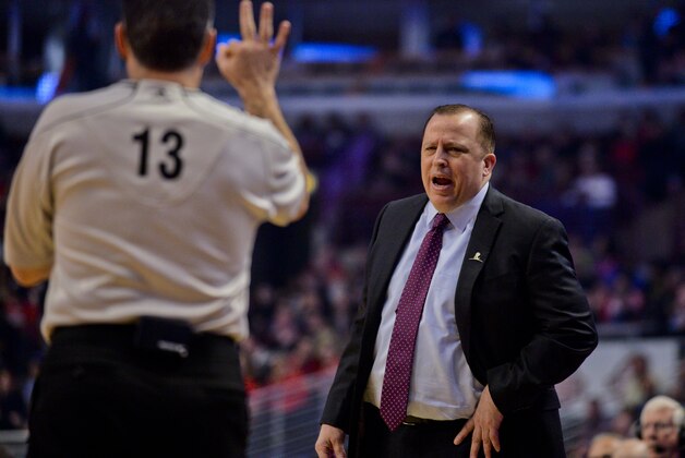 Chicago Bulls head coach Tom Thibodeau directs the Bulls against the Philadelphia 76ers during an NBA basketball game on Saturday, April 11, 2015, in Chicago. (AP Photo/Matt Marton)