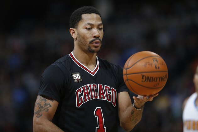 Chicago Bulls guard Derrick Rose (1) in the second half of an NBA basketball game Friday, Feb. 5, 2016, in Denver. The Nuggets won 115-110. (AP Photo/David Zalubowski)