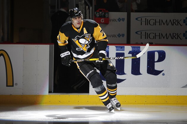PITTSBURGH, PA - APRIL 16:  Evgeni Malkin #71 of the Pittsburgh Penguins takes the ice before Game Two of the Eastern Conference Quarterfinals during the 2016 NHL Stanley Cup Playoffs at Consol Energy Center on April 16, 2016 in Pittsburgh, Pennsylvania.  (Photo by Justin K. Aller/Getty Images)