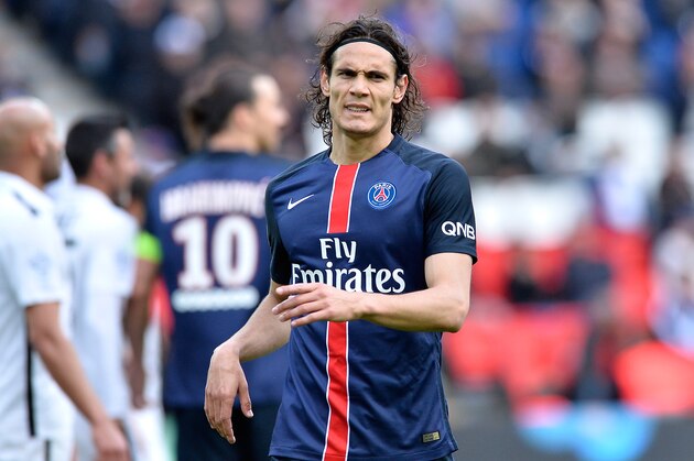 PARIS, FRANCE - APRIL 16:  Edinson Cavani of Paris Saint-Germain reacts during the Ligue 1 game between Paris Saint-Germain and SM Caen at Parc des Princes on April 16, 2016 in Paris, France.  (Photo by Aurelien Meunier/Getty Images)