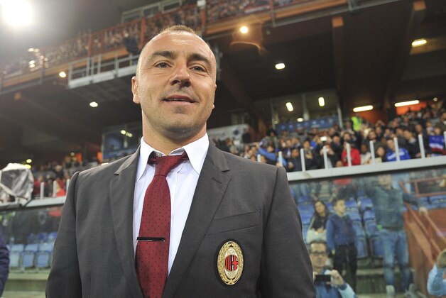 AC Milan's new coach Cristian Brocchi arrives for a Serie A soccer match between Sampdoria and AC Milan, at the Luigi Ferraris Stadium in Genoa, Italy, Sunday, April 17, 2016 (Luca Zennaro/ANSA via AP) ITALY OUT