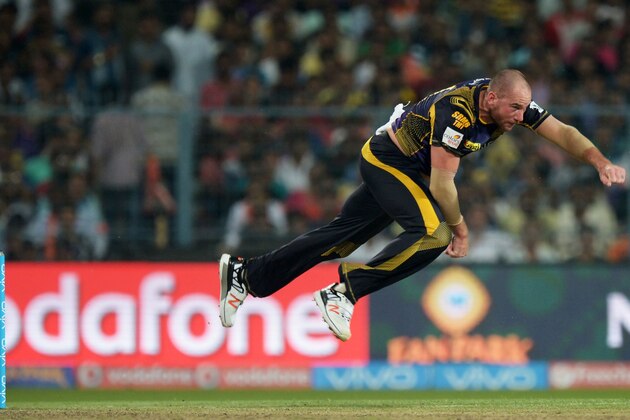 Kolkata Knight Riders bowler John Hastings delivers a ball during the 2016 Indian Premier League (IPL) Twenty20 cricket match between Kolkata Knight Riders and Delhi Daredevils  at the Eden Gardens Cricket Stadium in Kolkata on April 10, 2016. ---- IMAGE RESTRICTED TO EDITORIAL USE - STRICTLY NO COMMERCIAL USE----- / AFP / Dibyangshu SARKAR / GETTYOUT/---- IMAGE RESTRICTED TO EDITORIAL USE - STRICTLY NO COMMERCIAL USE-----        (Photo credit should read DIBYANGSHU SARKAR/AFP/Getty Images)