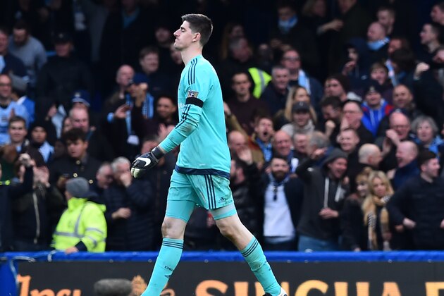 Chelsea's Belgian goalkeeper Thibaut Courtois walks from the pitch after being sent off by referee Mike Dean (not pictured) during the English Premier League football match between Chelsea and Manchester City at Stamford Bridge in London on April 16, 2016. / AFP / Ben STANSALL / RESTRICTED TO EDITORIAL USE. No use with unauthorized audio, video, data, fixture lists, club/league logos or 'live' services. Online in-match use limited to 75 images, no video emulation. No use in betting, games or single club/league/player publications. / (Photo credit should read BEN STANSALL/AFP/Getty Images) Chelsea's Belgian goalkeeper Thibaut Courtois walks from the pitch after being sent off by referee Mike Dean (not pictured) during the English Premier League football match between Chelsea and Manchester City at Stamford Bridge in London on April 16, 2016. / AFP / Ben STANSALL / RESTRICTED TO EDITORIAL USE. No use with unauthorized audio, video, data, fixture lists, club/league logos or 'live' services. Online in-match use limited to 75 images, no video emulation. No use in betting, games or single club/league/player publications. / (Photo credit should read BEN STANSALL/AFP/Getty Images)
