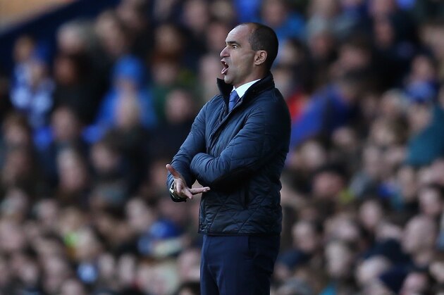 LIVERPOOL, ENGLAND - APRIL 16:  Roberto Martinez, manager of Everton reacts during the Barclays Premier League match between Everton and Southampton at Goodison Park on April 16, 2016 in Liverpool, England.  (Photo by Chris Brunskill/Getty Images)