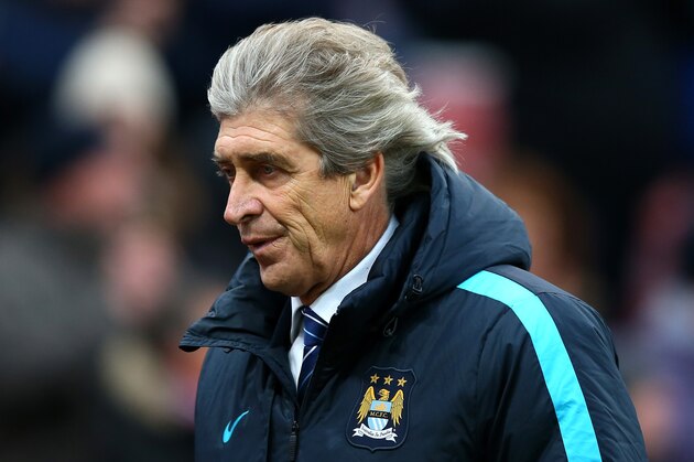 STOKE ON TRENT, ENGLAND - DECEMBER 05:  Manuel Pellegrini, manager of Manchester City shows his dejection after the Barclays Premier League match between Stoke City and Manchester City at Britannia Stadium on December 5, 2015 in Stoke on Trent, England.  (Photo by Alex Livesey/Getty Images)