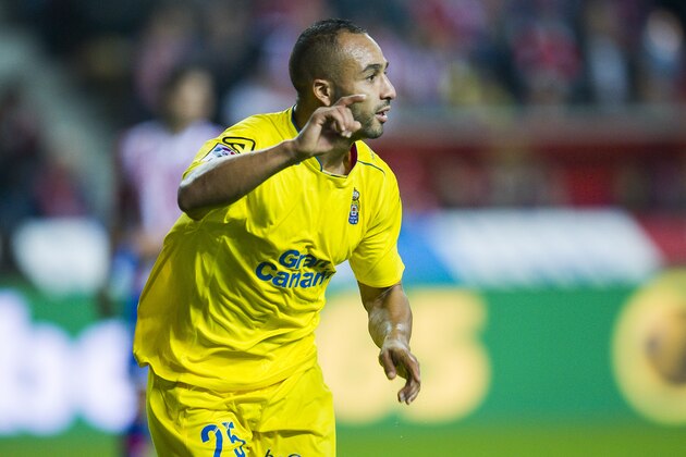 GIJON, SPAIN - DECEMBER 06:  Nabil El Zhar  of UD Las Plamas celebrates after scoring goal during the La Liga match between Real Sporting de Gijon and UD Las Plamas at Estadio El Molinon on December 6, 2015 in Gijon, Spain.  (Photo by Juan Manuel Serrano Arce/Getty Images)