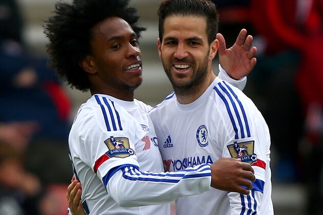 BOURNEMOUTH, ENGLAND - APRIL 23:  Willian of Chelsea celebrates with Cesc Fabregas of Chelsea after scoring his sides third goal during the Barclays Premier League match between A.F.C. Bournemouth and Chelsea at the Vitality Stadium on April 23, 2016 in Bournemouth, United Kingdom.  (Photo by Ian Walton/Getty Images)