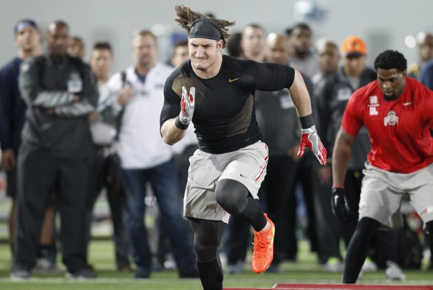 Ohio State defensive lineman Joey Bosa runs a drill during NFL Pro Day at Ohio State University in Columbus, Ohio, Friday, March 11, 2016 (AP Photo/Paul Vernon) Ohio State defensive lineman Joey Bosa runs a drill during NFL Pro Day at Ohio State University in Columbus, Ohio, Friday, March 11, 2016 (AP Photo/Paul Vernon)