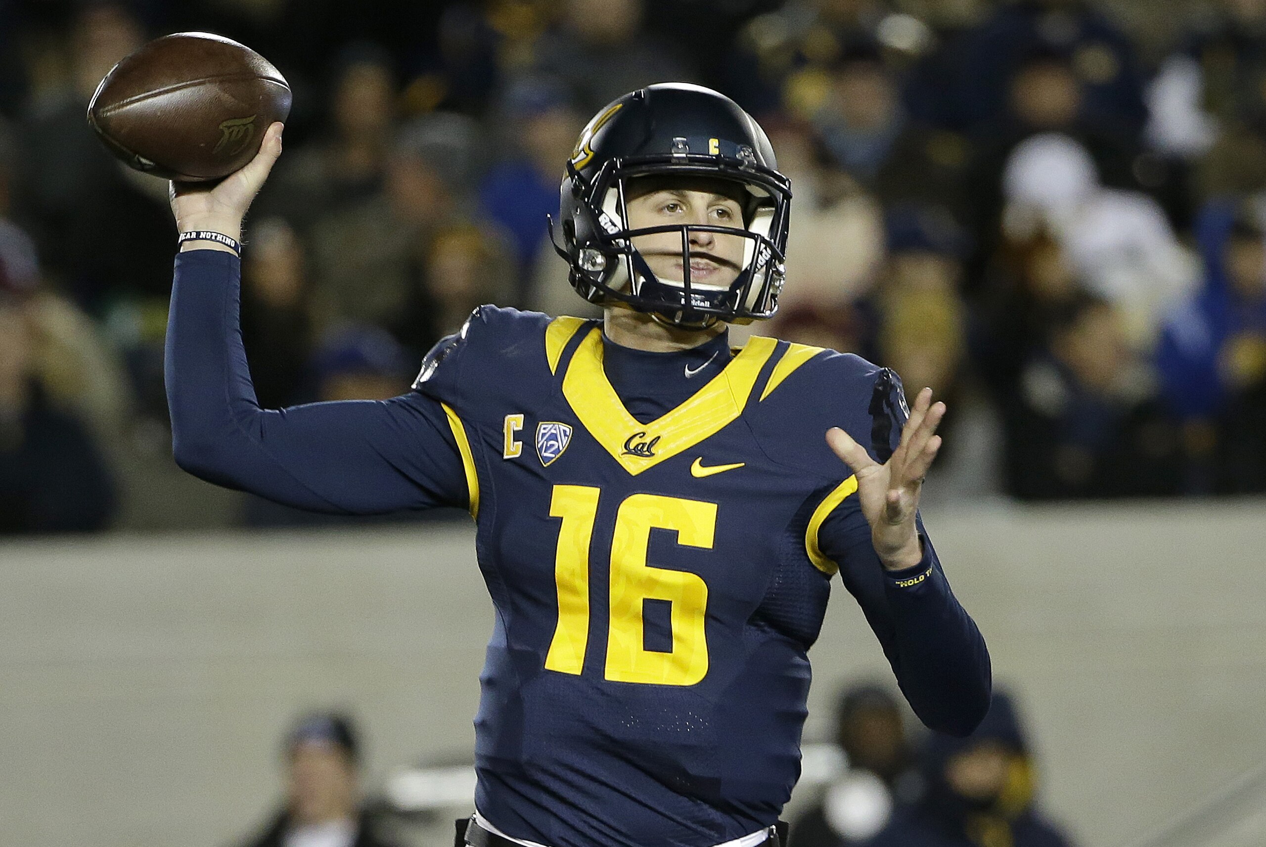 California quarterback Jared Goff passes against Arizona State during the first half of an NCAA college football game in Berkeley, Calif., Saturday, Nov. 28, 2015. (AP Photo/Jeff Chiu) California quarterback Jared Goff passes against Arizona State during the first half of an NCAA college football game in Berkeley, Calif., Saturday, Nov. 28, 2015. (AP Photo/Jeff Chiu)
