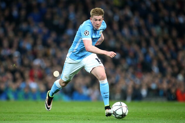 MANCHESTER, ENGLAND - APRIL 12: Kevin De Bruyne of Manchester City in action during the UEFA Champions League quarter final second leg match between Manchester City and Paris Saint-Germain (PSG) at Etihad Stadium on April 12, 2016 in Manchester, United Kingdom. (Photo by Jean Catuffe/Getty Images)