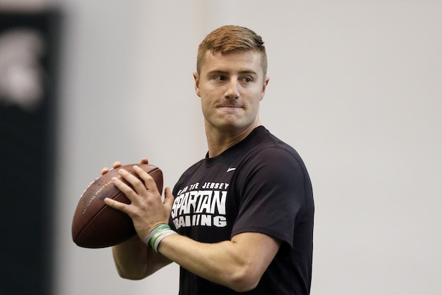 Quarterback Connor Cook throws during a drill for NFL scouts at a Pro Day college football workout at Michigan State University, Wednesday, March 16, 2016, in East Lansing, Mich. (AP Photo/Carlos Osorio)