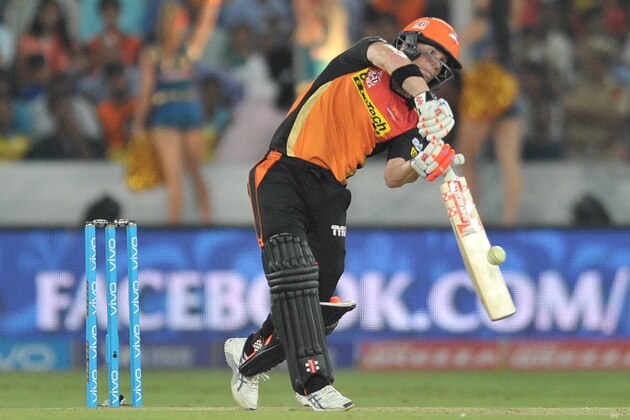 Sunrisers Hyderabad captain David Warner plays a shot during the 2016 Indian Premier League (IPL) Twenty20 cricket match between Sunrisers Hyderabad and Mumbai Indians at The Rajiv Gandhi International Stadium in Hyderabad on April 18, 2016. / AFP / Noah SEELAM / ----IMAGE RESTRICTED TO EDITORIAL USE - STRICTLY NO COMMERCIAL USE----- / GETTYOUT        (Photo credit should read NOAH SEELAM/AFP/Getty Images)
