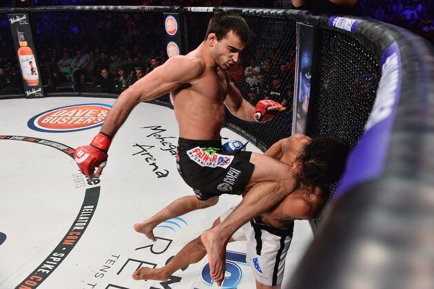 Henderson got his bell rung early with a flying knee and was overwhelmed by Koreshkov.