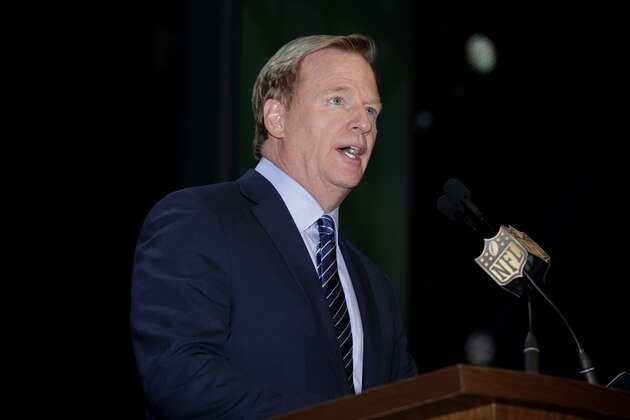 NFL commissioner Roger Goodell addresses the crowd during the first round of the 2015 NFL Draft, Thursday, April 30, 2015, in Chicago.  (Jeff Haynes/AP Images for Panini)