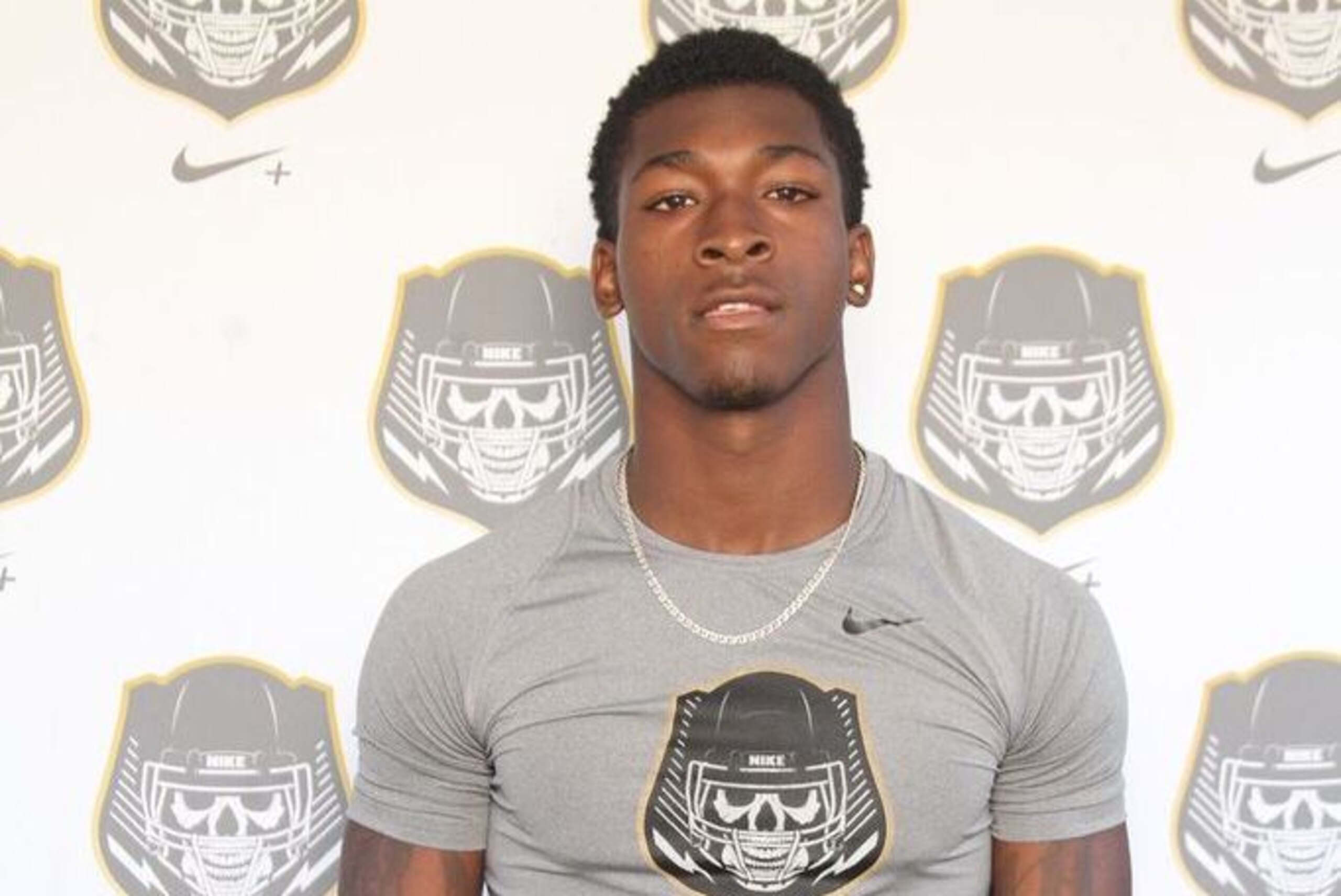 4-star S Daniel Wright has cut his list of finalists to 11 lucky programs.