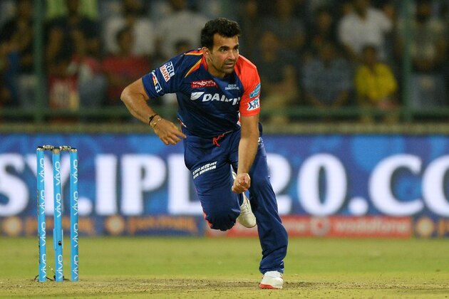Delhi Daredevils team captain and bowler Zaheer Khan bowls during the 2016 Indian Premier League (IPL) Twenty20 cricket match between Delhi Daredevils and Kings XI Punjab at The Feroz Shah Kotla Cricket Stadium in New Delhi on April 15, 2016. ------IMAGE RESTRICTED TO EDITORIAL USE - STRICTLY NO COMMERCIAL USE- / AFP / SAJJAD HUSSAIN        (Photo credit should read SAJJAD HUSSAIN/AFP/Getty Images)