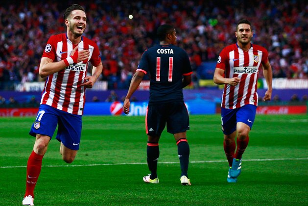 MADRID, SPAIN - APRIL 27:  Saul Niguez of Atletico Madrid (17) celebrates with Koke of Atletico Madrid as he scores their first goal during the UEFA Champions League semi final first leg match between Club Atletico de Madrid and FC Bayern Muenchen at Vincente Calderon on April 27, 2016 in Madrid, Spain.  (Photo by Gonzalo Arroyo Moreno/Getty Images)