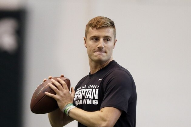 Quarterback Connor Cook throws during a drill for NFL scouts at a Pro Day college football workout at Michigan State University, Wednesday, March 16, 2016, in East Lansing, Mich. (AP Photo/Carlos Osorio)