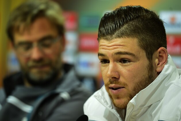 Liverpool's Spanish defender Alberto Moreno speaks during a press conference at the El Madrigal stadium in Vila-real on April 27, 2016 on the eve of the UEFA Europa League semifinals first leg football match Villarreal CF vs Liverpool FC / AFP / JOSE JORDAN (Photo credit should read JOSE JORDAN/AFP/Getty Images) Liverpool's Spanish defender Alberto Moreno speaks during a press conference at the El Madrigal stadium in Vila-real on April 27, 2016 on the eve of the UEFA Europa League semifinals first leg football match Villarreal CF vs Liverpool FC / AFP / JOSE JORDAN (Photo credit should read JOSE JORDAN/AFP/Getty Images)