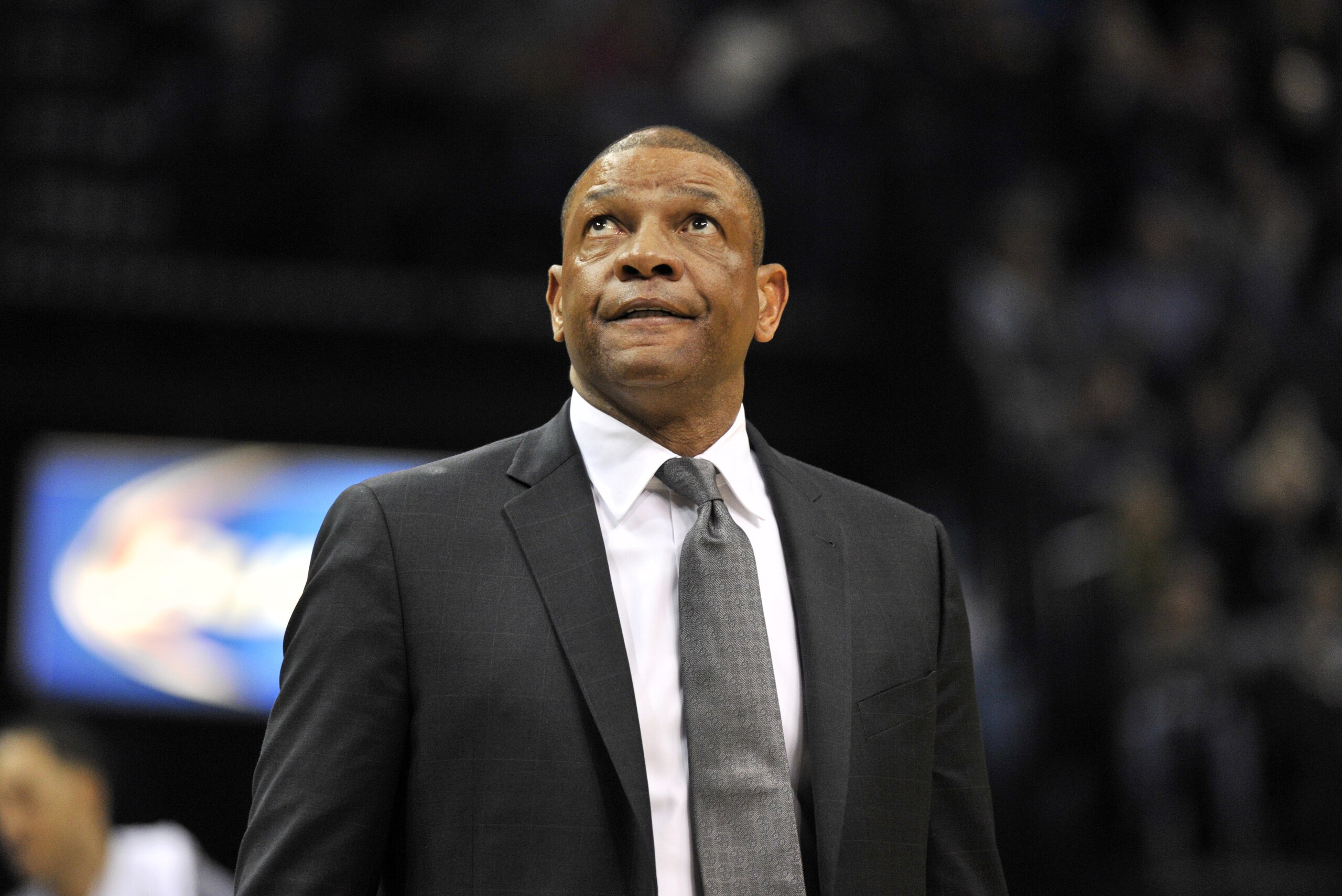 Los Angeles Clippers head coach Doc Rivers looks at the scoreboard during a timeout in the first half of an NBA basketball game Saturday, March 19, 2016, in Memphis, Tenn. (AP Photo/Brandon Dill)