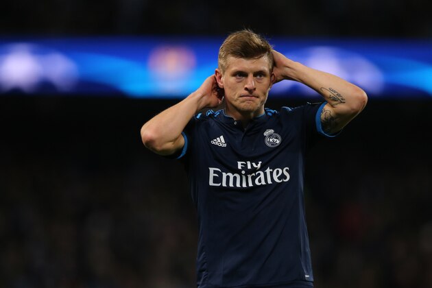 MANCHESTER, ENGLAND - APRIL 26: MANCHESTER, ENGLAND - APRIL 26: Toni Kroos of Real Madrid during the UEFA Champions League Semi Final first leg match between Manchester City FC and Real Madrid at the Etihad Stadium on April 26, 2016 in Manchester, United Kingdom. (Photo by Matthew Ashton - AMA/Getty Images)