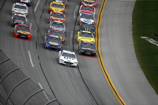 Brad Keselowski, leads during the NASCAR Talladega auto race at Talladega Superspeedway, Sunday, May 1, 2016, in Talladega, Ala. (AP Photo/John Bazemore) Brad Keselowski, leads during the NASCAR Talladega auto race at Talladega Superspeedway, Sunday, May 1, 2016, in Talladega, Ala. (AP Photo/John Bazemore)