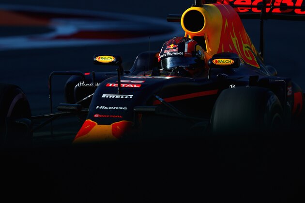 SOCHI, RUSSIA - MAY 01: Daniil Kvyat of Russia driving the (26) Red Bull Racing Red Bull-TAG Heuer RB12 TAG Heuer on track during the Formula One Grand Prix of Russia at Sochi Autodrom on May 1, 2016 in Sochi, Russia.  (Photo by Clive Mason/Getty Images)