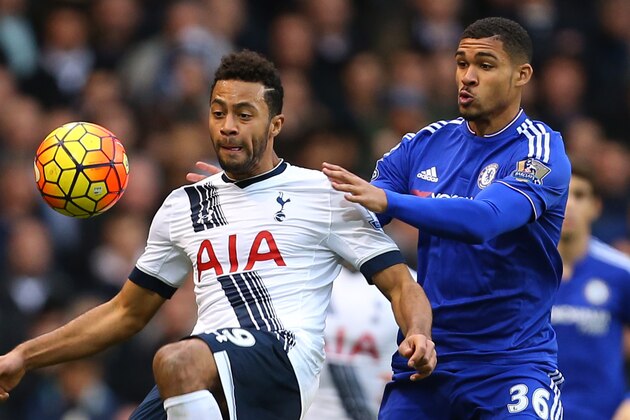 LONDON, ENGLAND - NOVEMBER 29:  Mousa Dembele of Tottenham Hotspur and Ruben Loftus-Cheek of Chelsea during the Barclays Premier League match between Tottenham Hotspur and Chelsea at White Hart Lane on November 29, 2015 in London, England.  (Photo by Catherine Ivill - AMA/Getty Images)