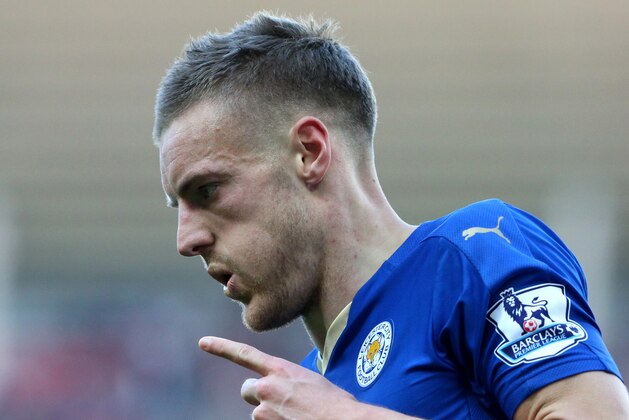 Leicester City's Jamie Vardy celebrates after scoring a goal during the English Premier League soccer match between Sunderland and Leicester City at the Stadium of Light, Sunderland, England, Sunday, April 10, 2016. (AP Photo/Scott Heppell)