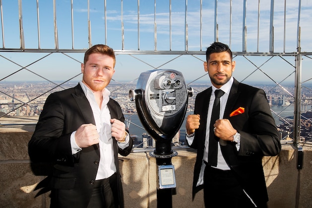 NEW YORK, NY - MARCH 01:  Canelo Alvarez and Amir Khan pose for photos during a press event at the Empire State Building on March 1, 2016 in New York City.  (Photo by Alex Goodlett/Getty Images)