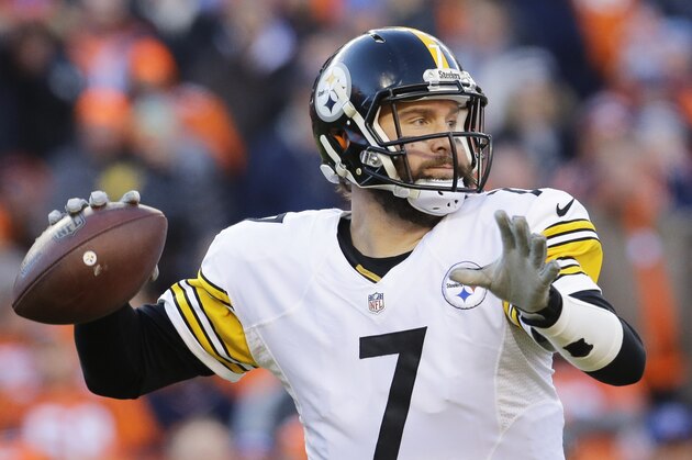 Pittsburgh Steelers quarterback Ben Roethlisberger passes against the Denver Broncos during the first half in an NFL football divisional playoff game, Sunday, Jan. 17, 2016, in Denver. (AP Photo/Joe Mahoney)