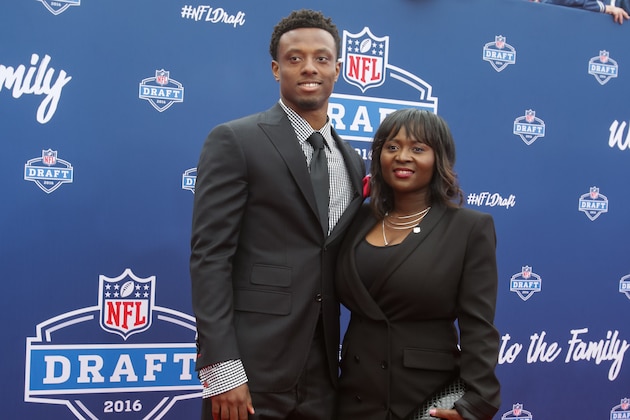 CHICAGO, IL - APRIL 28:  Draftee Eli Apple of Ohio State and his mother Annie arrive to the 2016 NFL Draft at the Auditorium Theatre of Roosevelt University on April 28, 2016 in Chicago, Illinois.  (Photo by Kena Krutsinger/Getty Images)