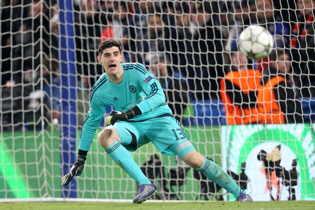 LONDON, ENGLAND - MARCH 9: Goalkeeper of Chelsea Thibaut Courtois in action during the UEFA Champions League round of 16 second leg match between Chelsea FC and Paris Saint-Germain at Stamford Bridge stadium on March 9, 2016 in London, England. (Photo by Jean Catuffe/Getty Images)