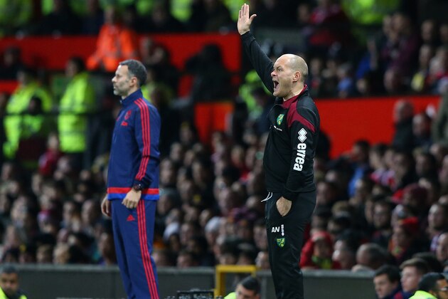 MANCHESTER, ENGLAND - DECEMBER 19: Alex Neil Manager of Norwich City gestures during the Barclays Premier League match between Manchester United and Norwich City at Old Trafford on December 19, 2015 in Manchester, England.  (Photo by Alex Livesey/Getty Images)
