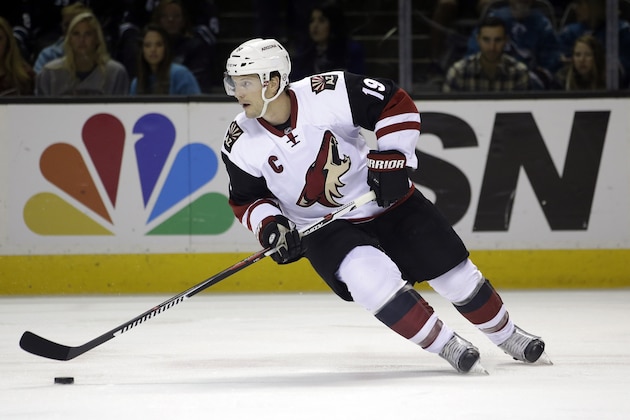 Arizona Coyotes' Shane Doan (19) during an NHL hockey game against the San Jose Sharks Saturday, April 9, 2016, in San Jose, Calif. (AP Photo/Marcio Jose Sanchez)
