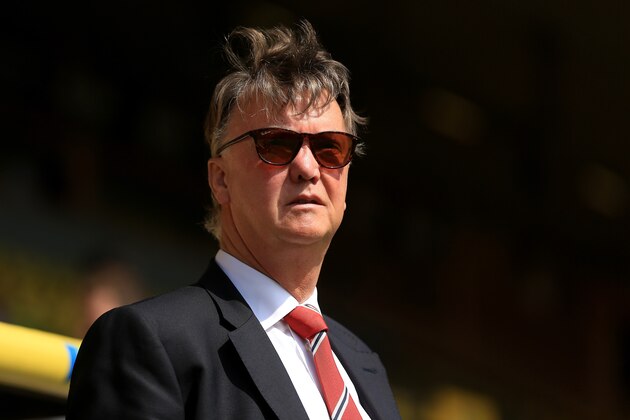 NORWICH, ENGLAND - MAY 07:  Louis van Gaal Manager of Manchester United looks on prior to the Barclays Premier League match between Norwich City and Manchester United at Carrow Road on May 7, 2016 in Norwich, England.  (Photo by Stephen Pond/Getty Images)