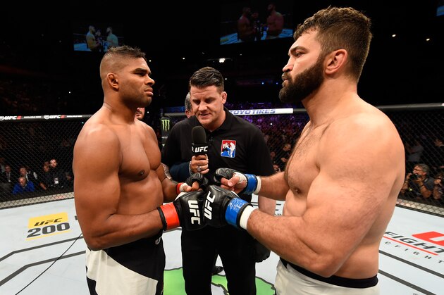 ROTTERDAM, NETHERLANDS - MAY 08:  (L-R) Alistair Overeem and Andrei Arlovski face off in their heavyweight bout during the UFC Fight Night event at Ahoy Rotterdam on May 8, 2016 in Rotterdam, Netherlands. (Photo by Josh Hedges/Zuffa LLC/Zuffa LLC via Getty Images)
